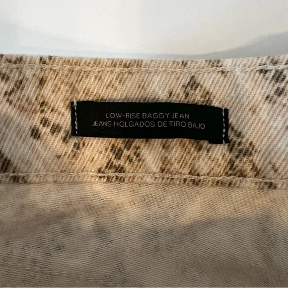 NWT Wild Fable Snakeskin Pattern Baggy Jeans- Size 10 - Picture 4 of 11